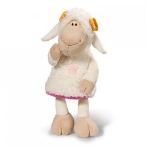 בובת פרווה בינונית - כבשה עם שמלה ופפיונים NICI
